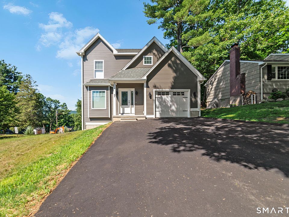 1st image of 85 Vanderbilt Road