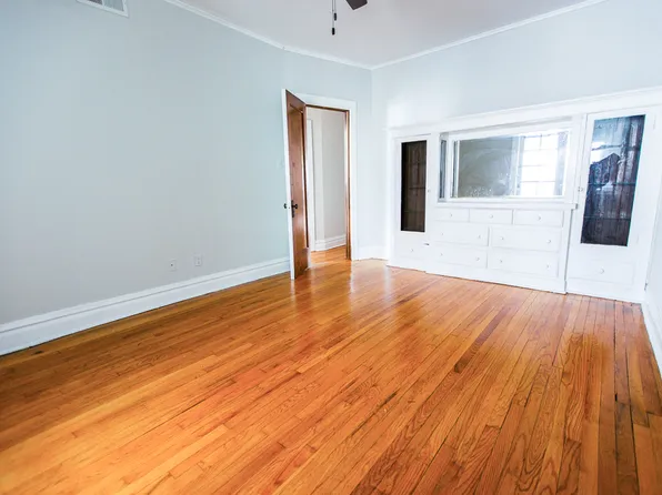 1104 N. Oakley Blvd., 1104 N Oakley Blvd #3, Chicago, IL 60622