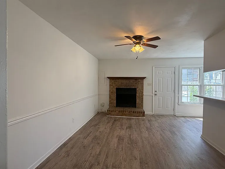 5403 Scholarship Dr — Photo 4