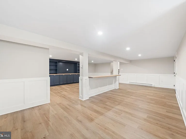1026 Waltham Rd — Photo 32