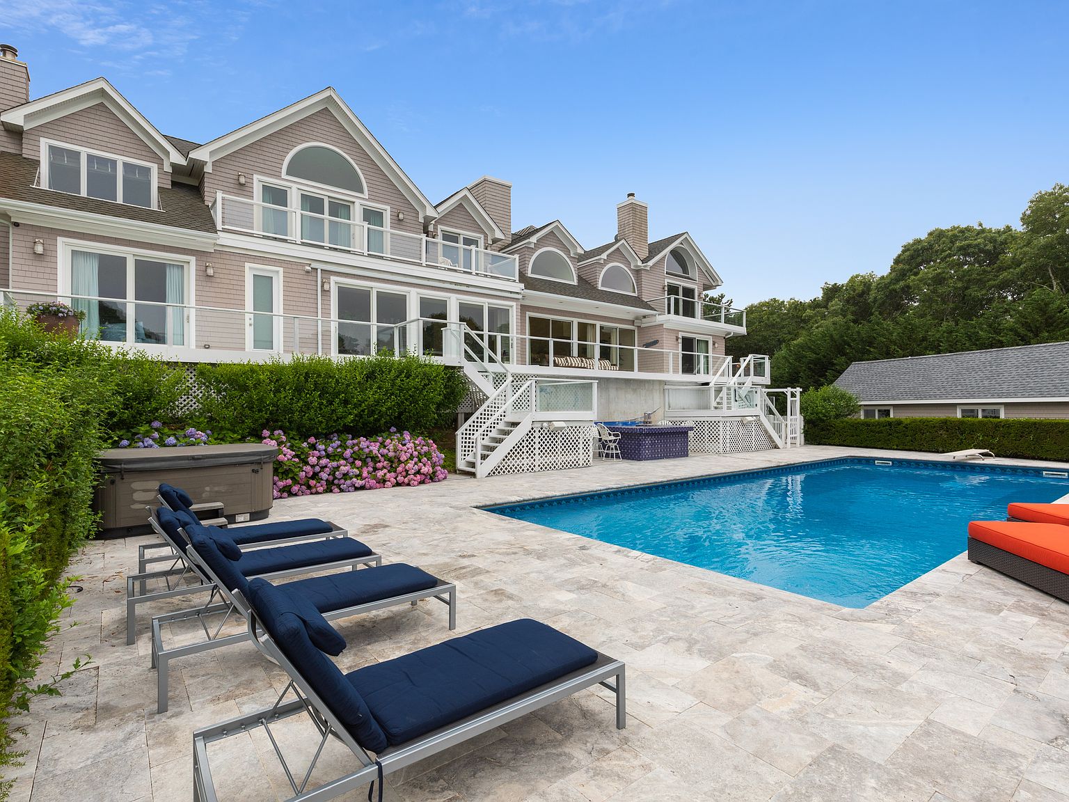 37 Cormorant Dr, Hampton Bays, NY 11946 Zillow