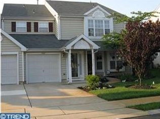 7908B Normandy Dr, Mount Laurel, NJ 08054