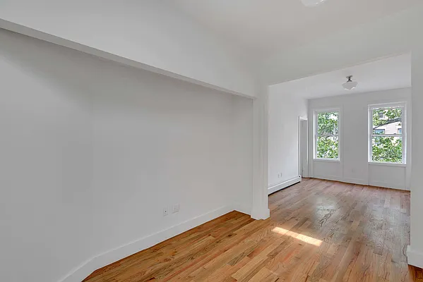 Rented by Brickwood BWR LLC | media 13