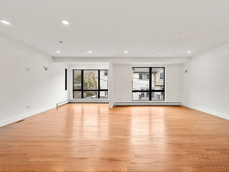 1456 River Rd #B — Photo 13