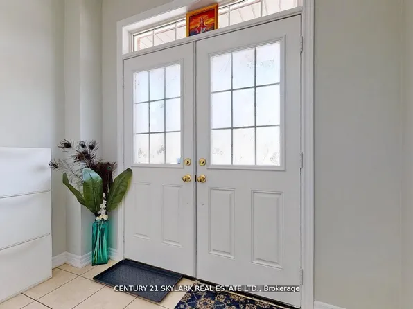 14 Mission Ridge Trl, Brampton, ON L6P 3A2
