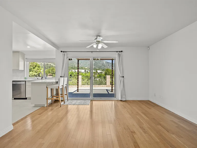9426 Carlynn Pl — Photo 16
