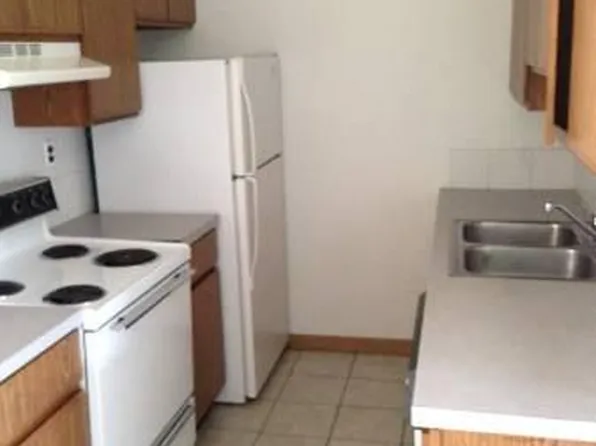 69 Kamper Ave, Buffalo, NY 14210