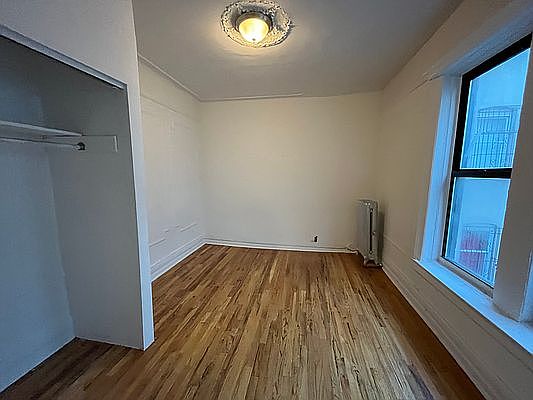 3rd image of 142 S 9th St #E8