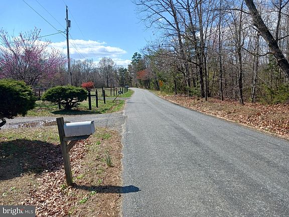 4th image of 2004 Twymans Mill Rd