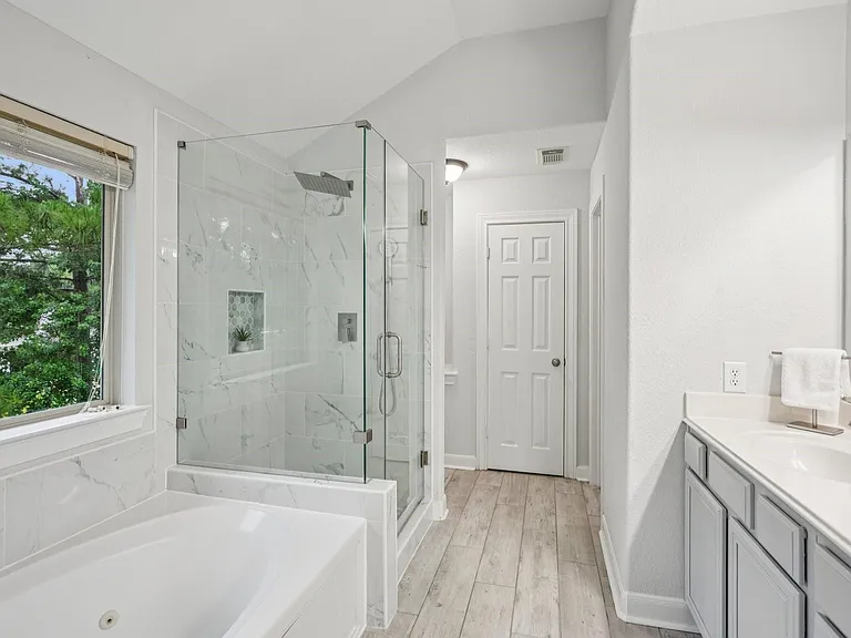 90 Panterra Way — Photo 27