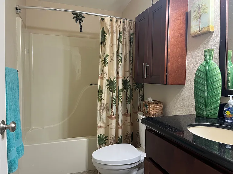 676 Spanish Main Dr — Photo 27