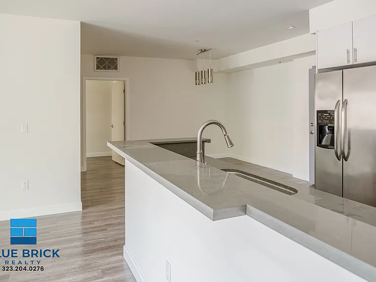 4305 Laurel Canyon Blvd #202A — Photo 24
