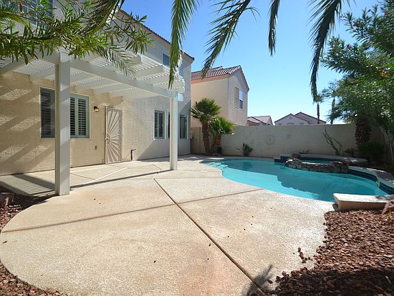2nd image of 7605 Eminence Ct