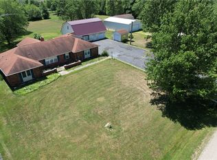 16074 Arrowhead Rd, Danville, IL 61834