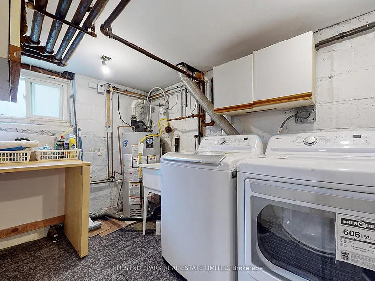 114 Colin Ave — Photo 44