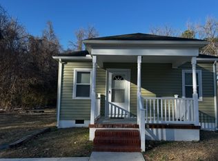 2200 Osborne Rd, Chester, VA 23831