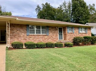 209 Cherokee Cir, Little Rock, AR 72205