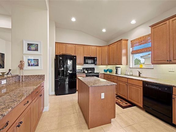 5th image of 28661 San Lucas Ln APT 201