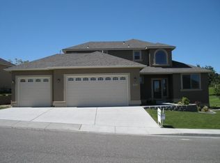 3403 W 38th Ave, Kennewick, WA 99337