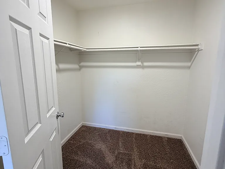 715 B St #12 — Photo 8