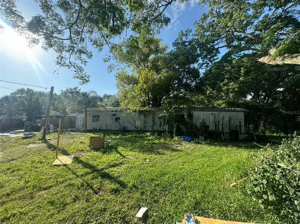 11804 Baytree Dr #18, Riverview, FL 33569