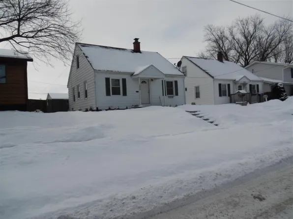 1806 19th Ave, Moline, IL 61265