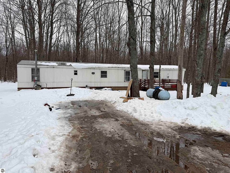 1st image of 10587 Scott Rd