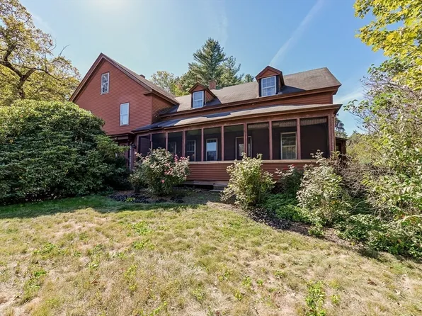 147 Shirley St, Pepperell, MA 01463