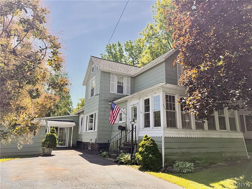 1st image of 352 N Indiana Ave