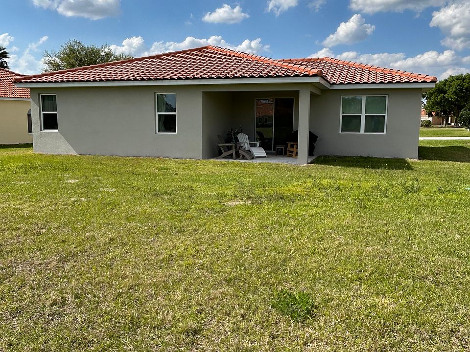 2nd image of 437 Cinnamon Dr