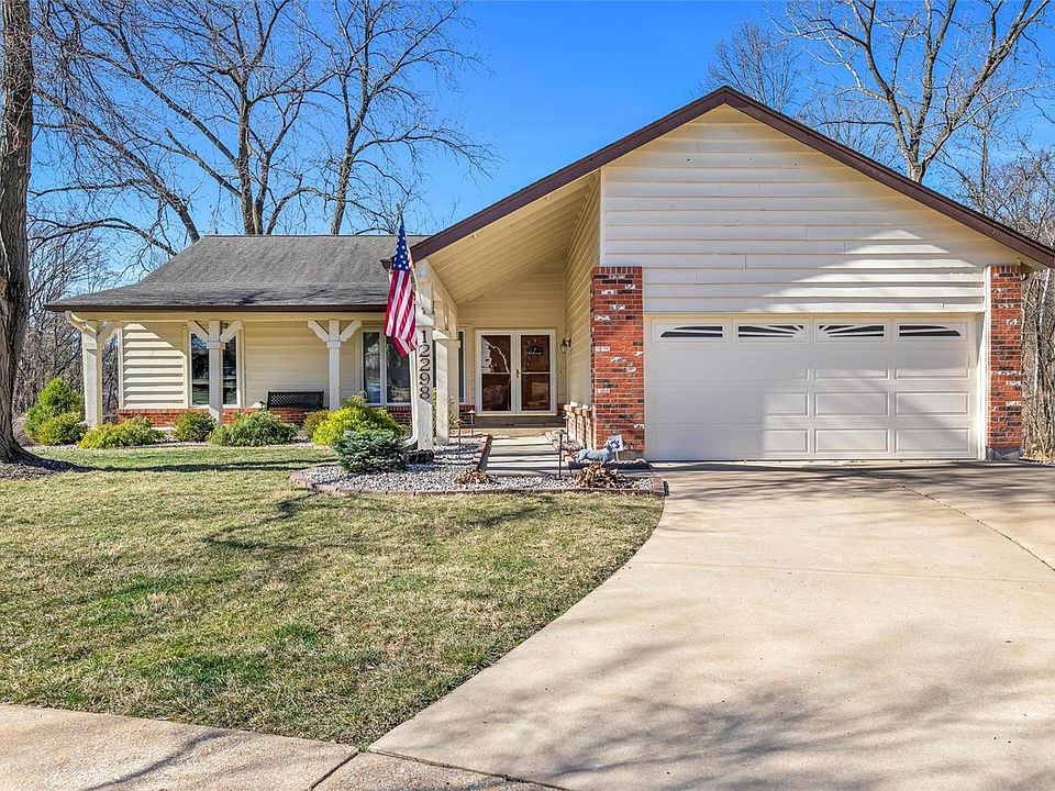 1st image of 12298 Autumn Hill Dr