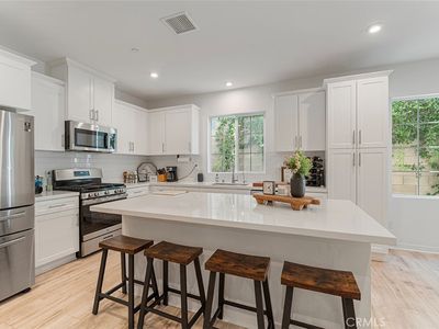 16044 Narni Ln, Fontana, CA, 92336