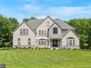 1035 Blacksmith Ln, Collegeville, PA 19426
