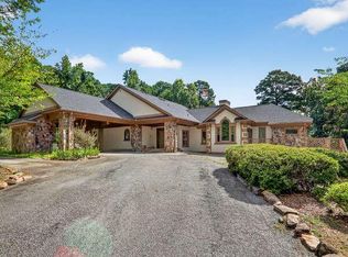 2551 E Maddox Rd, Buford, GA 30519