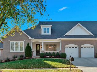 1958 Chesterfield Ridge Cir, Chesterfield, MO 63017