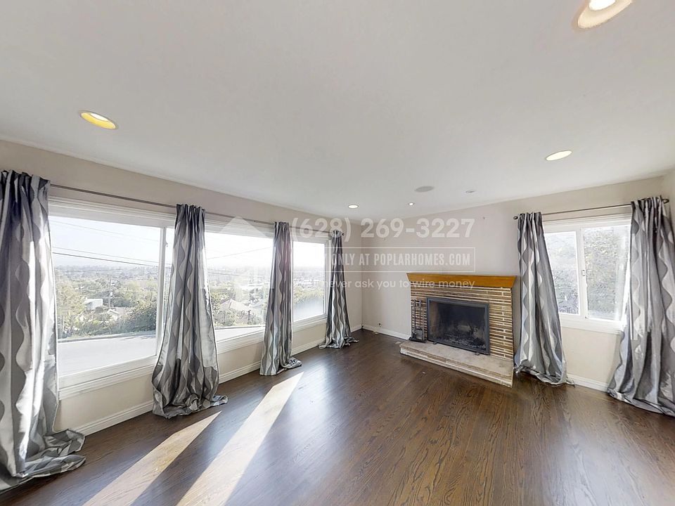 1st image of 3031 Malcolm Ave