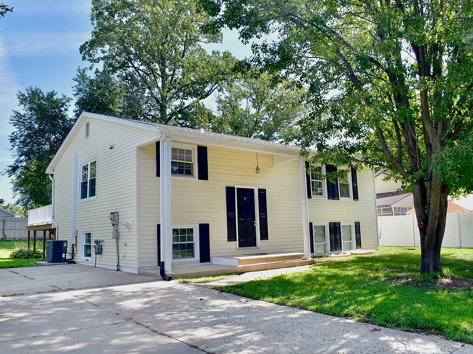 424 Longfield Rd