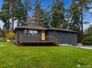 11009 Asta Lane SW, Vashon, WA 98070