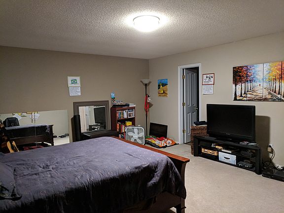 2nd image of 2714 Thoreau Dr