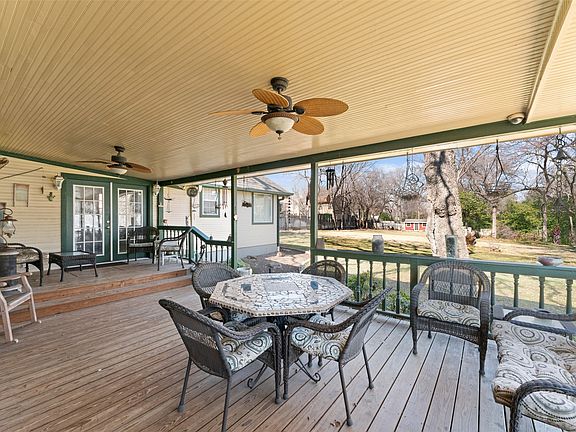 2nd image of 805 E Shady Grove Rd