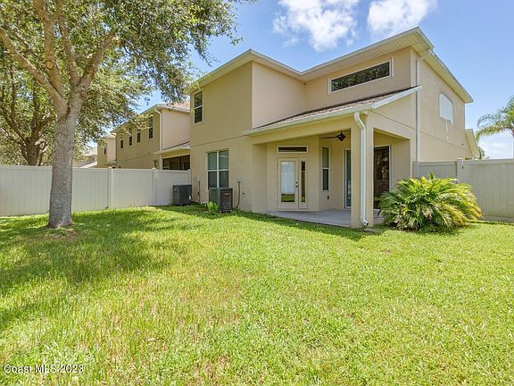 4th image of 3194 Arden Cir