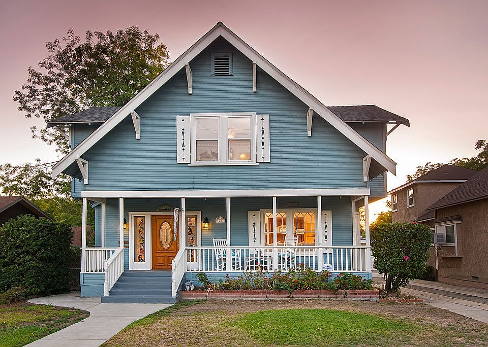 1st image of 1217 Diamond Ave