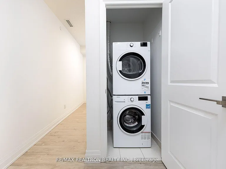 591 Sheppard Ave E #310 — Photo 23