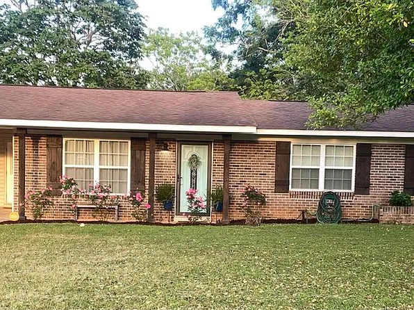 114 Mockingbird Ln, Enterprise, AL 36330