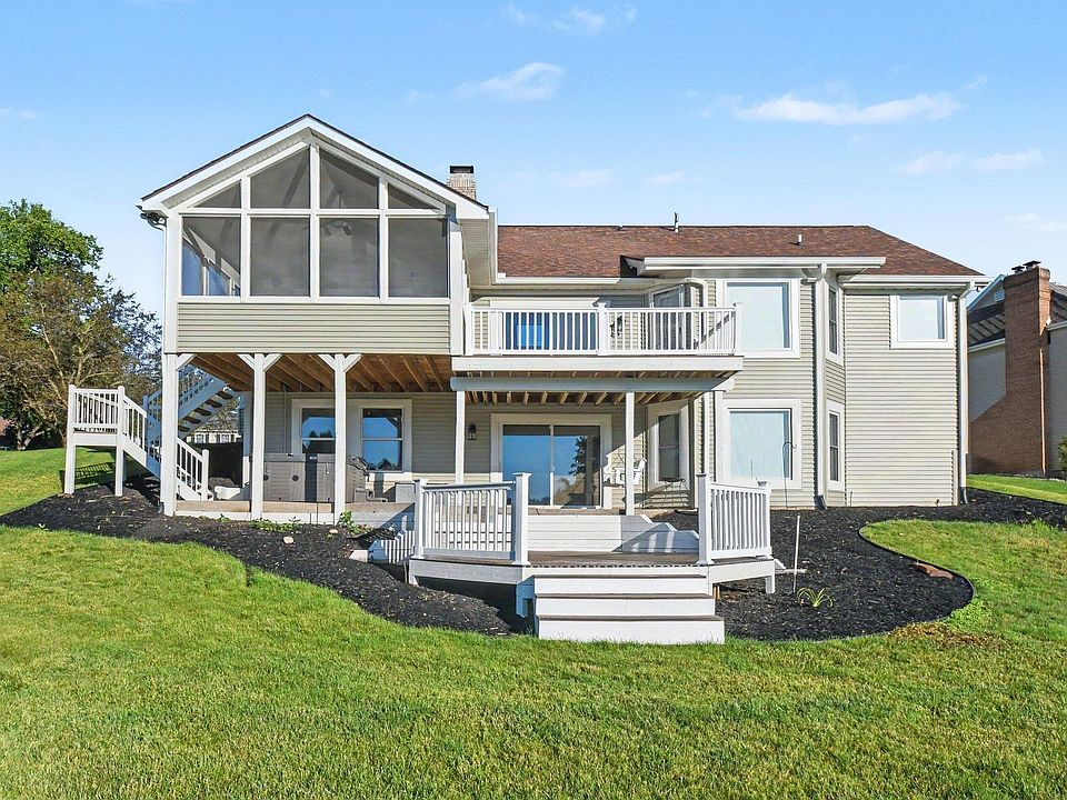 2nd image of 51754 Saddle Ridge Ln S