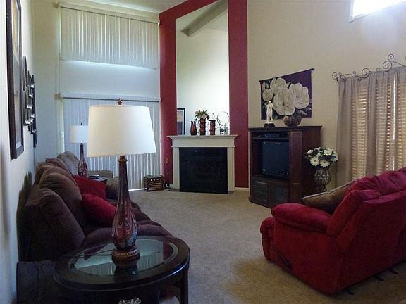5th image of 11329 Valley Dr