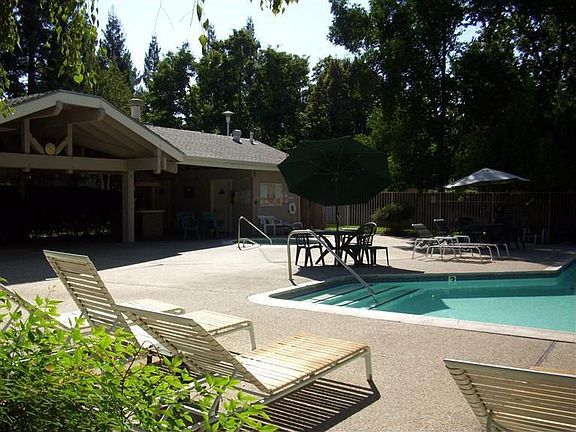3rd image of 3568 Gold Creek Ln