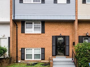 33 Sharrow Ct, Baltimore, MD 21244