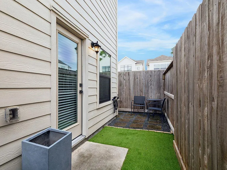 3929 Tulane St — Photo 11