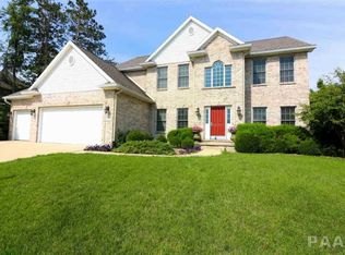 615 S Prairieview Dr, Dunlap, IL 61525